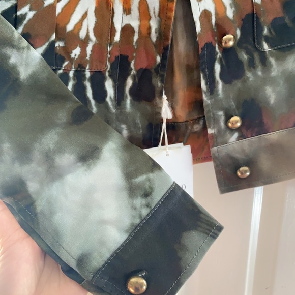 Final price for Luxury Valentino jacket - Picture 5 of 8